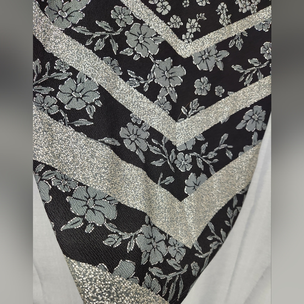 LULAROE- Black/Silver Patterned Long-sleeve Dressy Dress- Women's Size Small - Picture 7 of 7